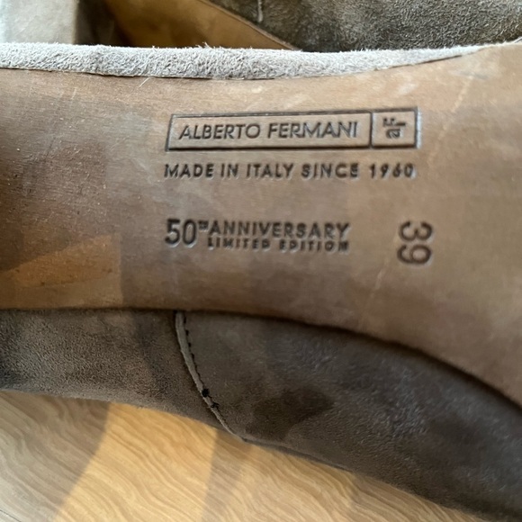 ALBERTO FERMANI Peep Toe Grey Suede Heels Business Neutral Chic Limited Edition - Picture 12 of 14